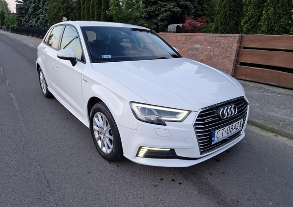 Audi A3 cena 69999 przebieg: 72310, rok produkcji 2017 z Leszno małe 254